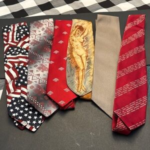 Stylish Red and Gold Men's Tie Set